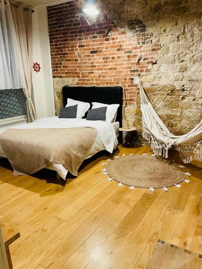Jacuzzi Love Room Париж Экстерьер фото